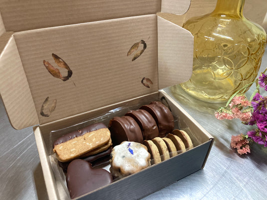 Boîte de biscuits assortis