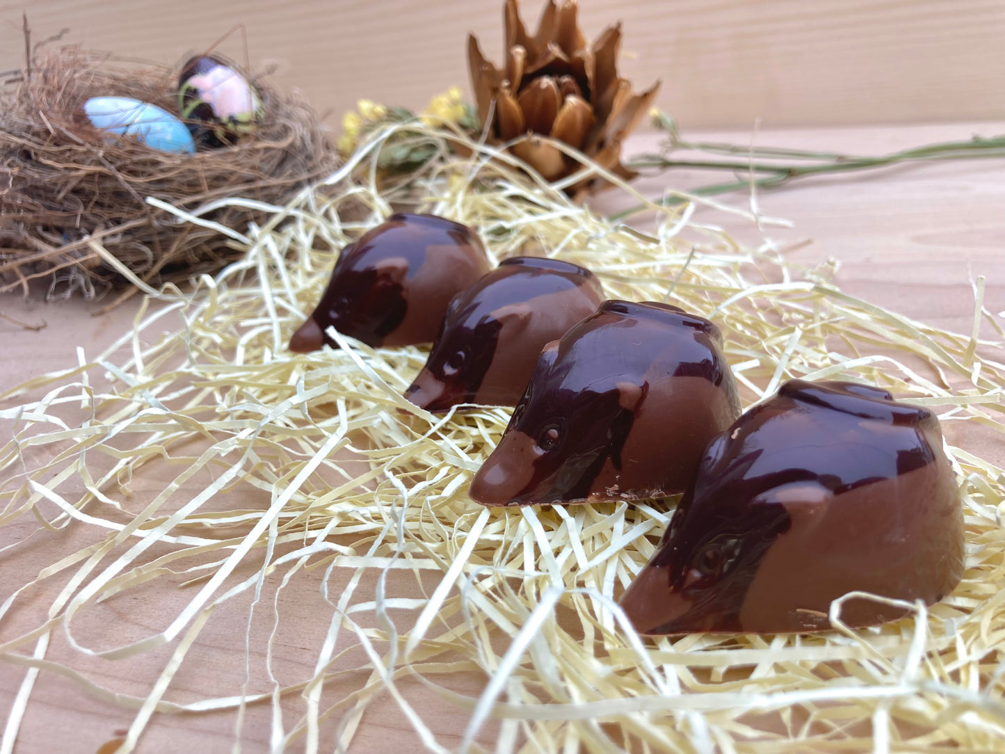 Petites souris en chocolat garnies de praliné noisette