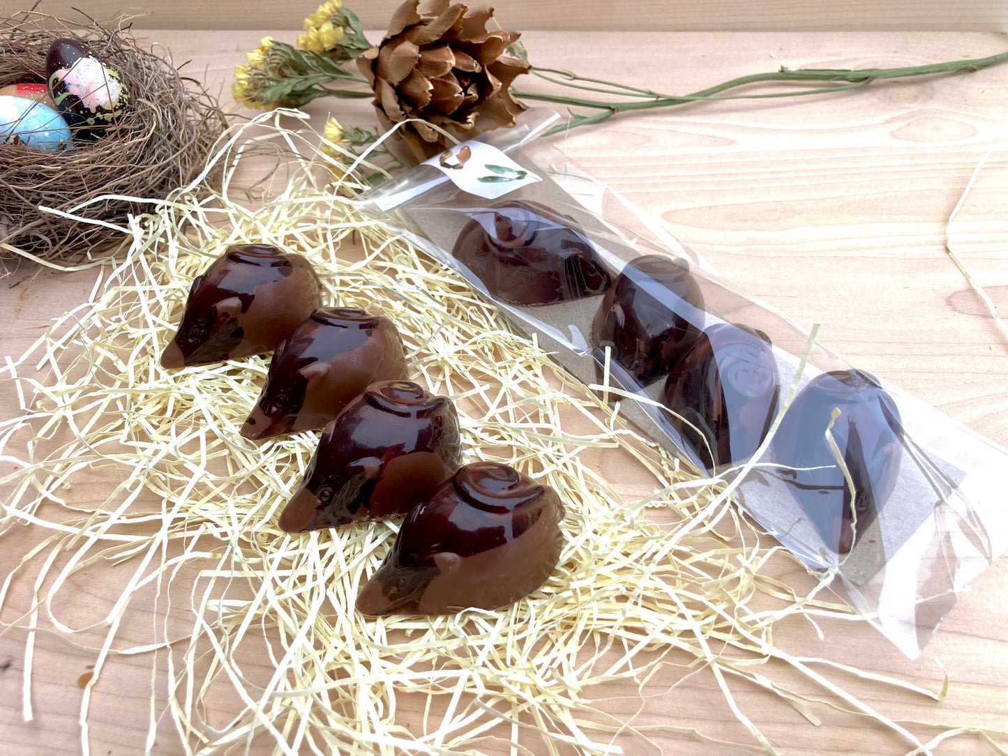 Petites souris en chocolat garnies de praliné noisette